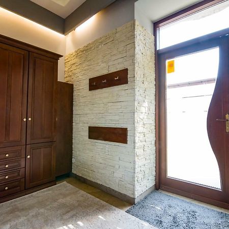 Apartamenty Na Warszawskiej Sieradz Luaran gambar