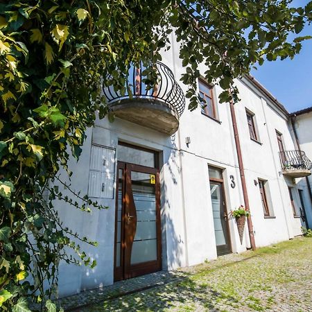 Apartamenty Na Warszawskiej Sieradz Luaran gambar