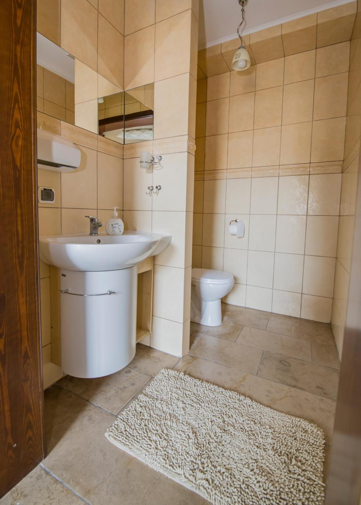 Apartamenty Na Warszawskiej Sieradz Luaran gambar